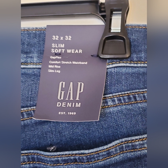 Gap Slim Soft Wear Jeans - Picture 7 of 7